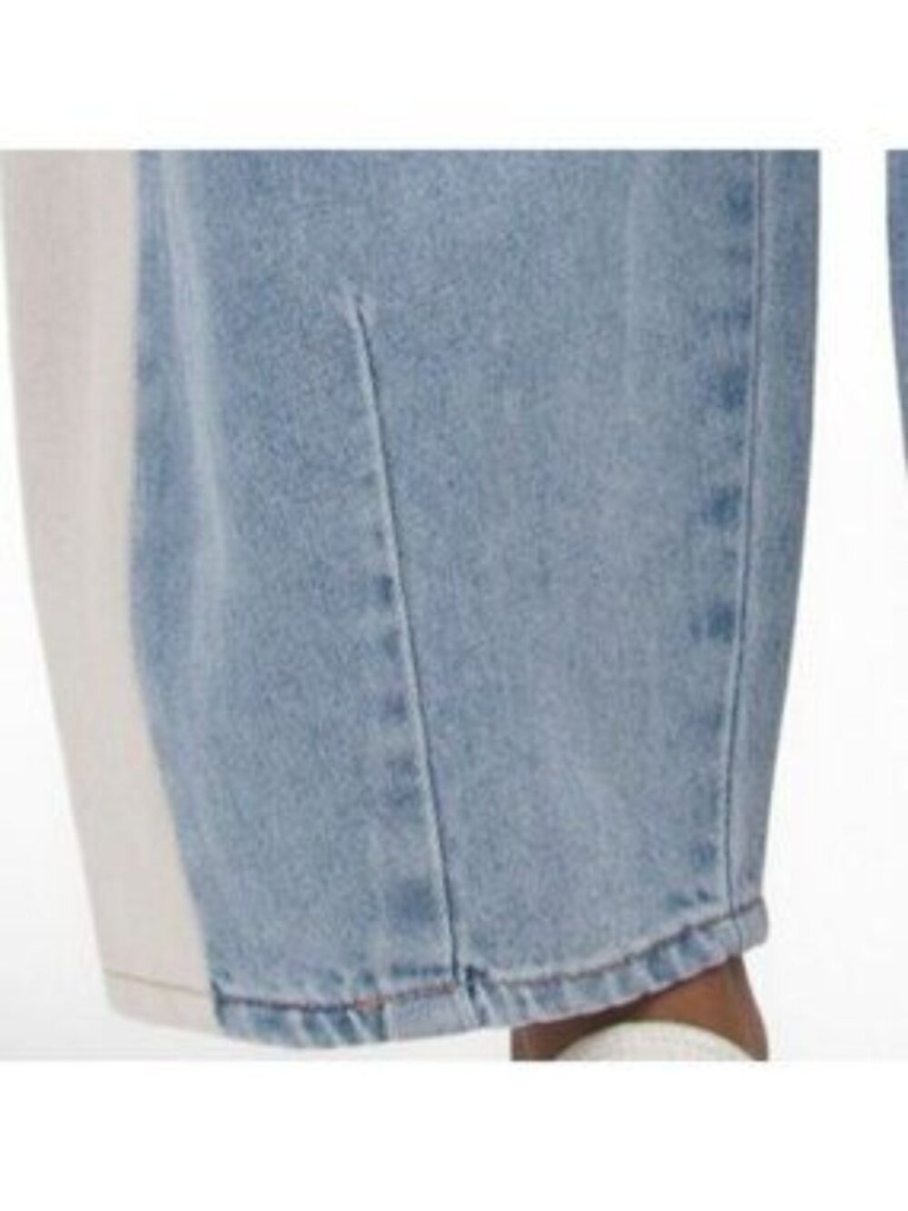 BLANK NYC Color Block Long Barrel Jeans - Picture 4 of 4
